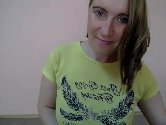 Live sex webcam photo for ChloePlay #255374981