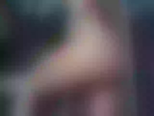 Live sex webcam photo for MayaTheLove #252884230