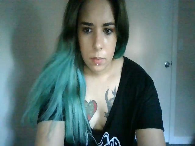 Live sex webcam photo for Talk_Anon #256131643