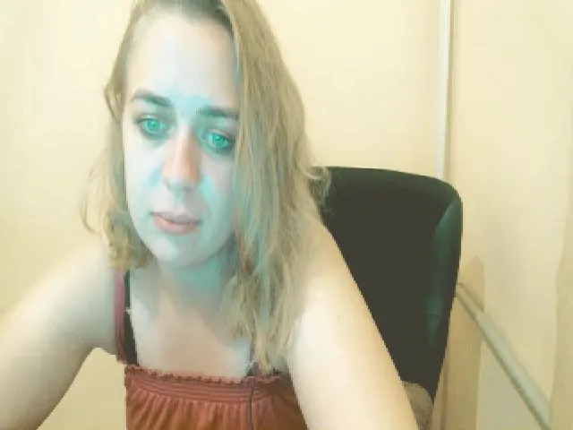 Live sex webcam photo for GoddessNika #254562745
