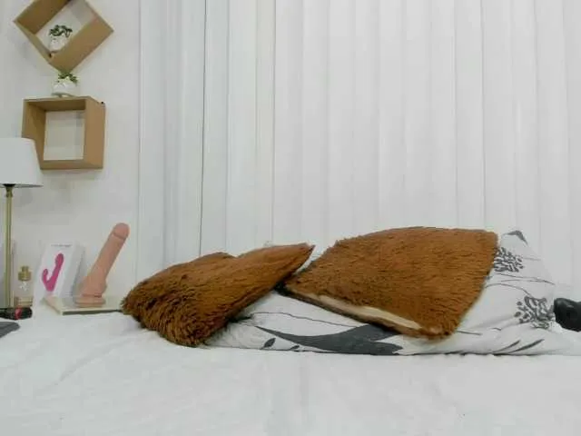 Live sex webcam photo for Merida- #250072115