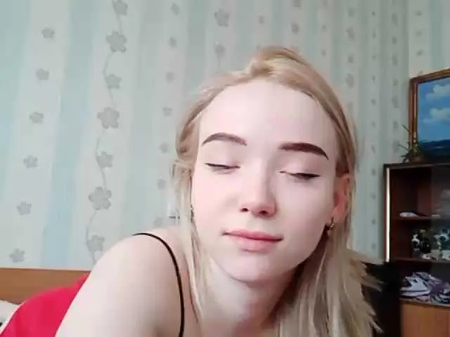 Live sex webcam photo for Ariel006 #240923252