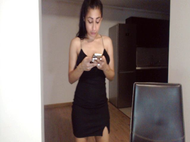 Live sex webcam photo for MissAlice132 #262261910