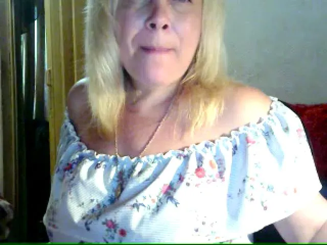 Live sex webcam photo for Fifa_laFify #258236295