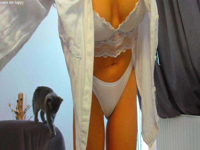 Live sex webcam photo for Roses_dream #254150258