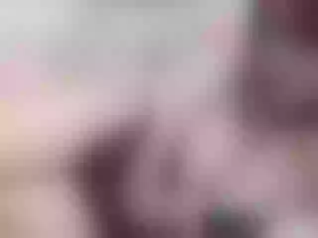 Live sex webcam photo for MissLilie #253249147