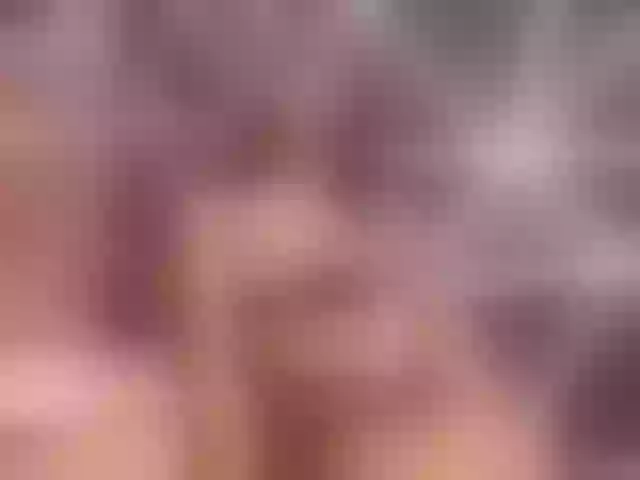 Live sex webcam photo for Sun-kissed1 #241339491