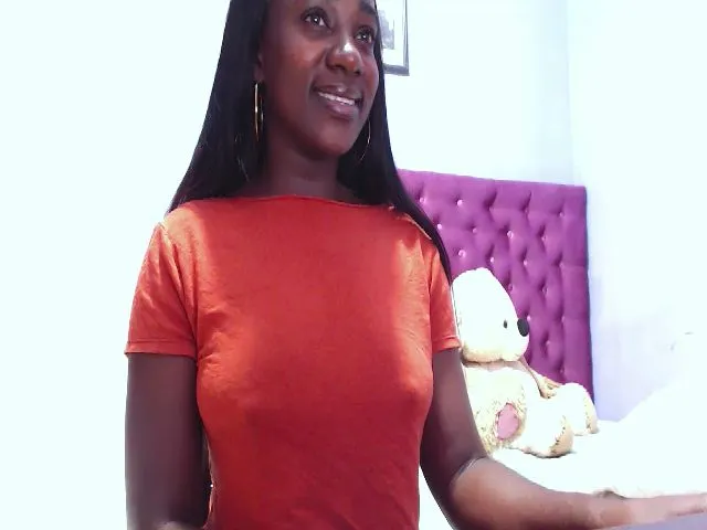 Live sex webcam photo for CristalClock #258116330