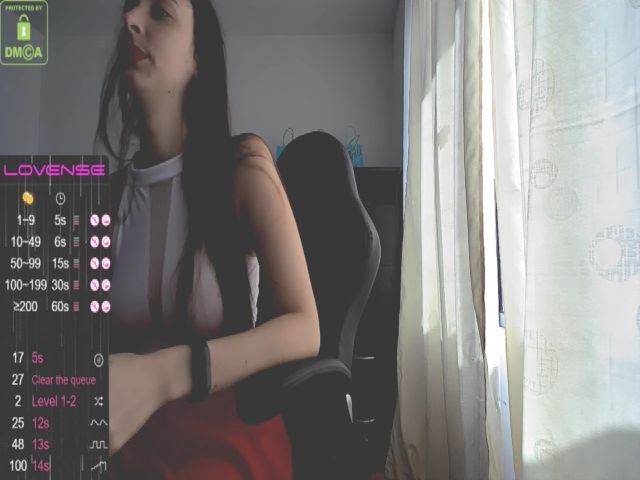 Live sex webcam photo for Lunadoll1 #258645073