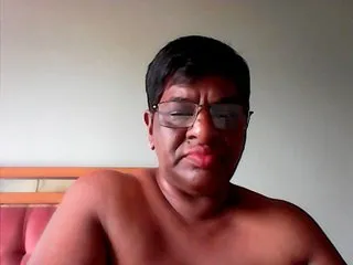 Live sex webcam photo for asianleanne #240547302