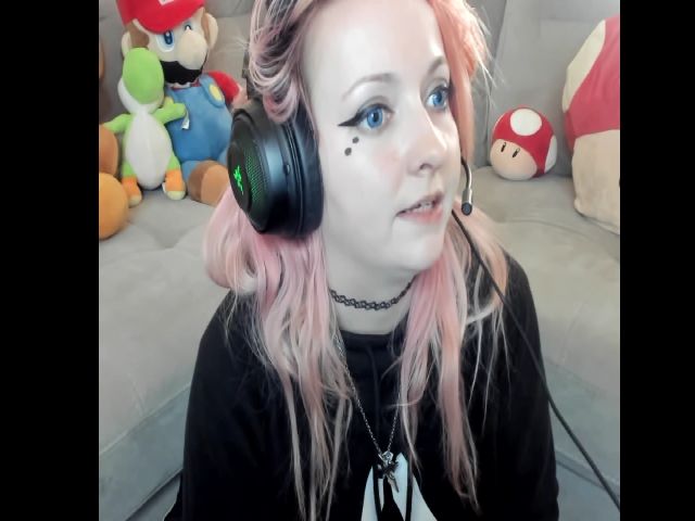 Live sex webcam photo for PrincessBluu #253917885