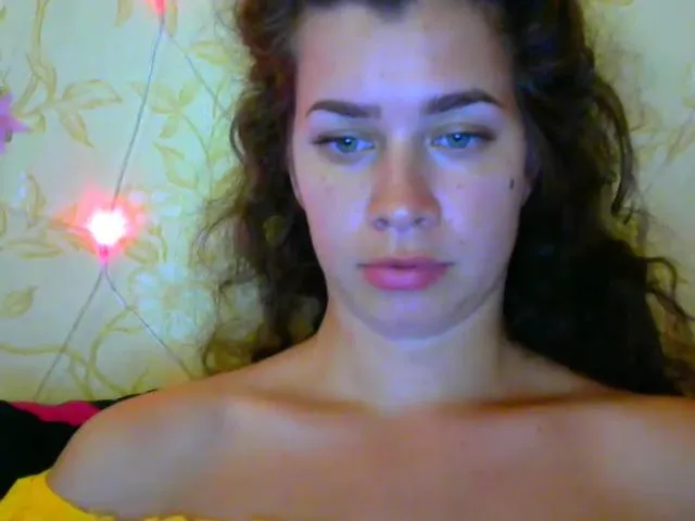 Live sex webcam photo for SofiAmeli #259562440