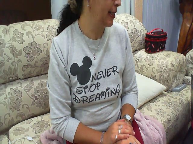 Live sex webcam photo for Gabi_sexy #260214444
