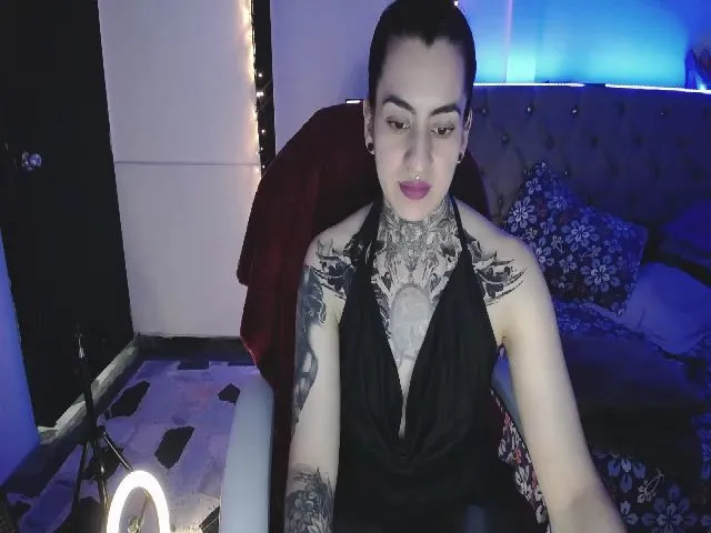 Live sex webcam photo for Hanna_connor #260351884