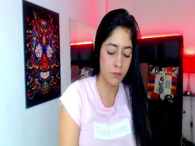 Live sex webcam photo for Eva_Zertalf #262703541