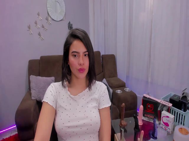 Live sex webcam photo for Chanel_ds #253507772