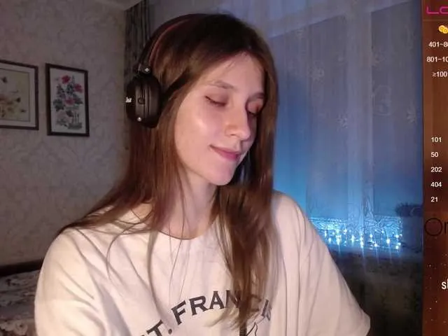 Live sex webcam photo for gangbang- #241311666