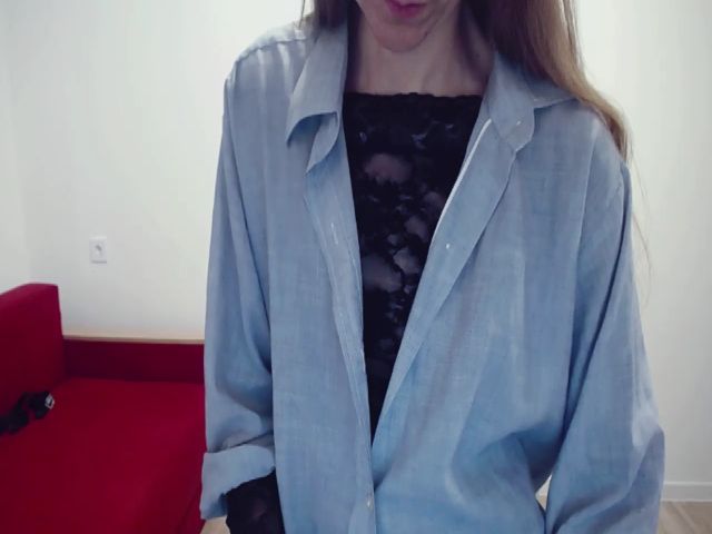 Live sex webcam photo for Viktoria_Vi #264117632