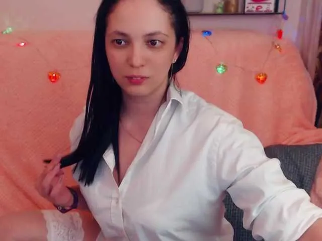 Live sex webcam photo for MilfVenus #241168535