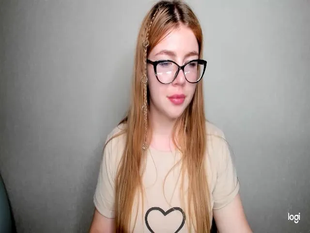 Live sex webcam photo for milafix #257087426