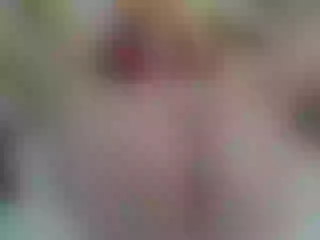 Live sex webcam photo for Mssbombom_ #252387740