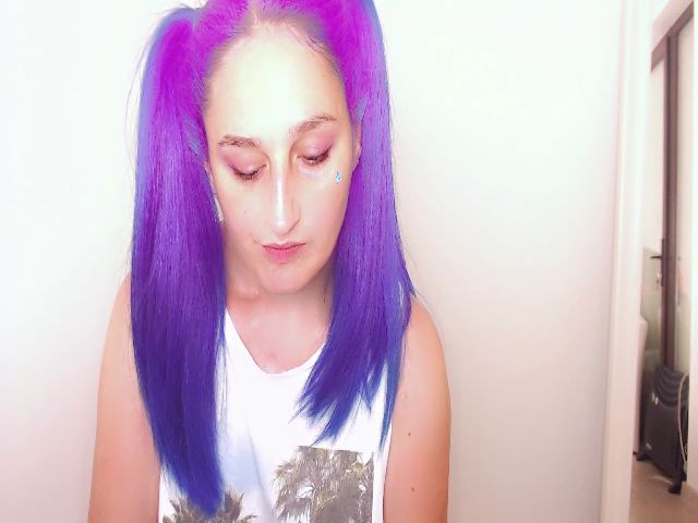 Live sex webcam photo for wetkittycum #254939197