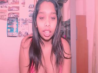 Live sex webcam photo for Indiankitty69 #251765520