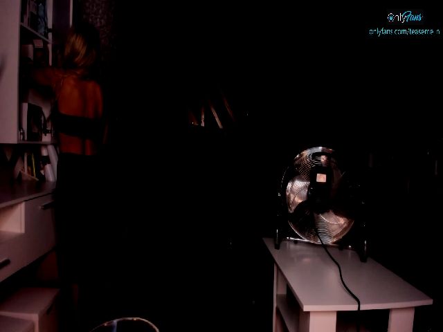 Live sex webcam photo for Teaseme_N #257250705