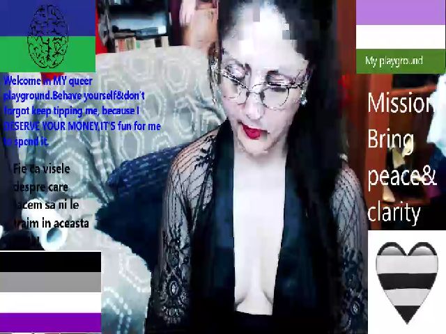 Live sex webcam photo for ImperatrizaS #253277911