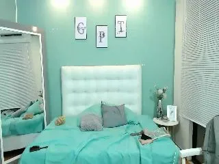 Live sex webcam photo for Kinkykiitty #251789870