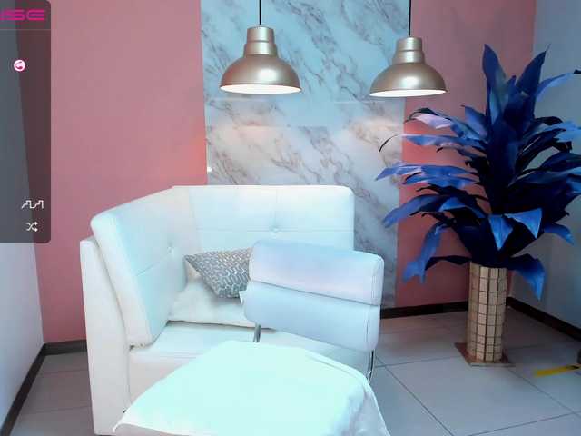 Live sex webcam photo for AlexaField #287990929