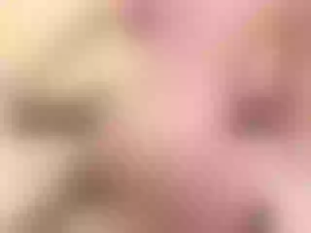 Live sex webcam photo for ALady69 #240994390