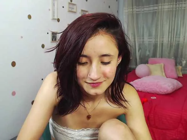 Live sex webcam photo for Perla-Teen #260310919