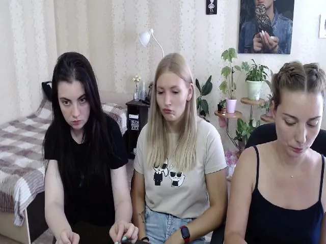Live sex webcam photo for UrBlack_Kitty #261395006