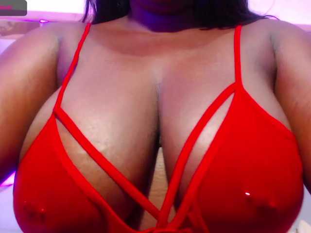 Live sex webcam photo for sarayjackson #249890446