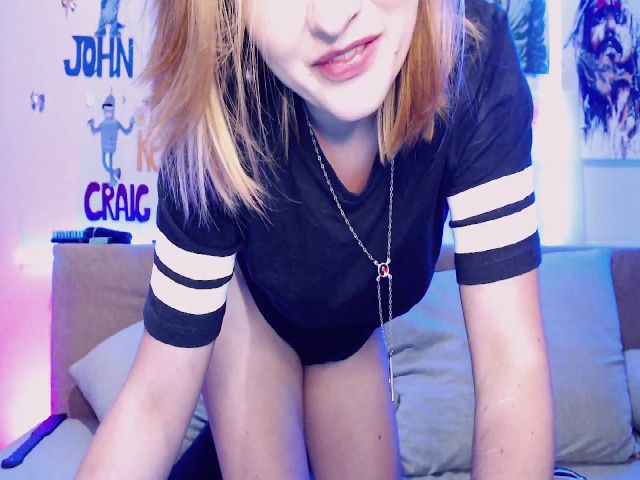 Live sex webcam photo for Nika_Cakes #265018664