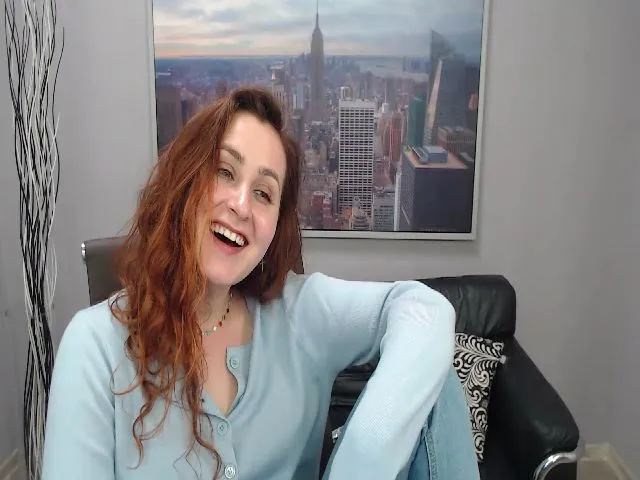 Live sex webcam photo for BrandiSin #256020498