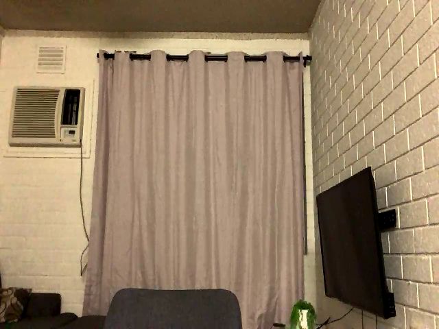 Live sex webcam photo for DarkEyedAngel #253374813