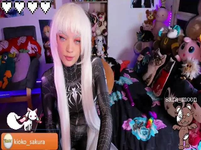 Live sex webcam photo for Sara_Skys #264170655