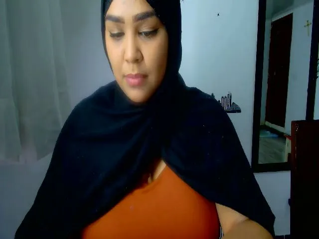 Live sex webcam photo for Shalyn_ #255777155