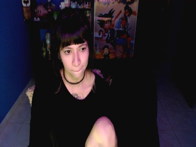 Live sex webcam photo for umaru_michae #254712168