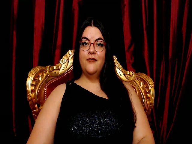 Live sex webcam photo for MissLillyBBW #255973565