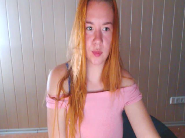 Live sex webcam photo for JiMiola #256181414