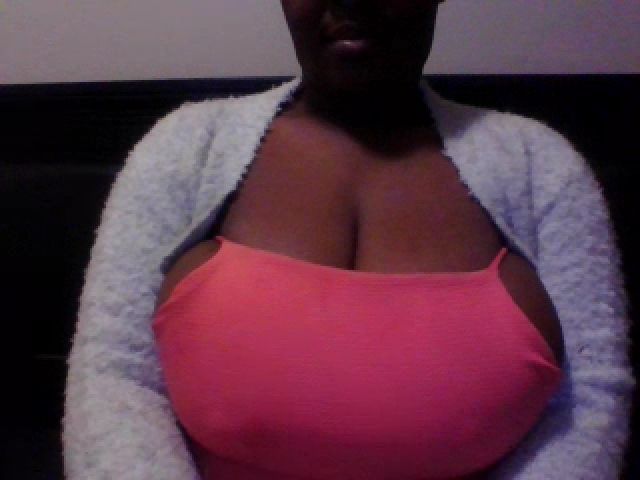 Live sex webcam photo for TheMajestibbb #257722517