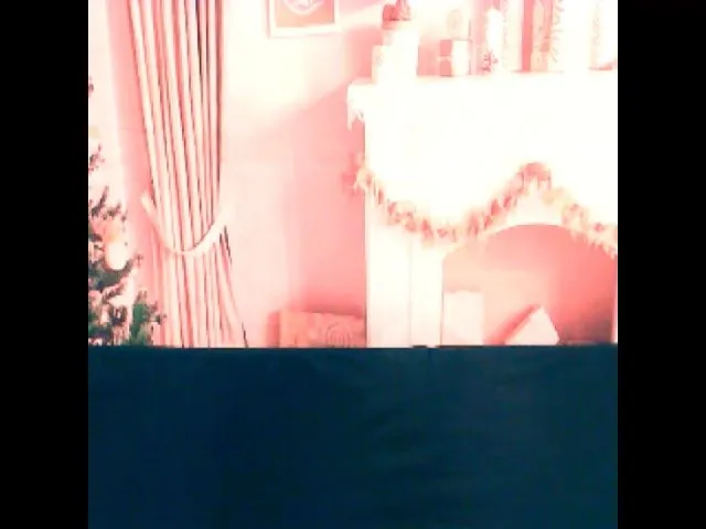 Live sex webcam photo for Sexyindianzn #252469213