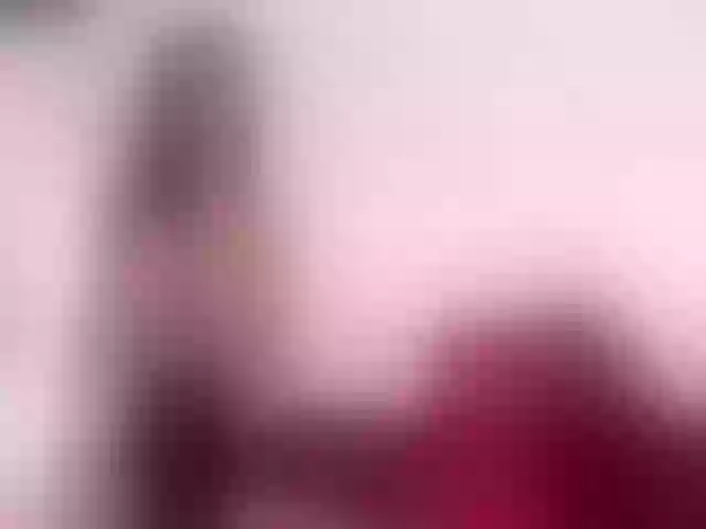 Live sex webcam photo for MayaWylde #252629711