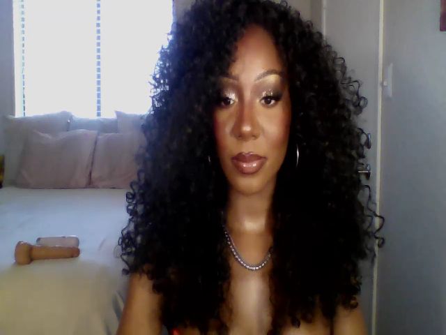 Live sex webcam photo for violetnightsx #264547858