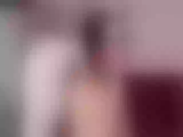 Live sex webcam photo for Sun_kissed1 #264764574