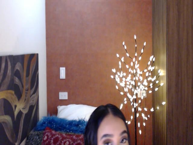 Live sex webcam photo for Forevermanu #257682767