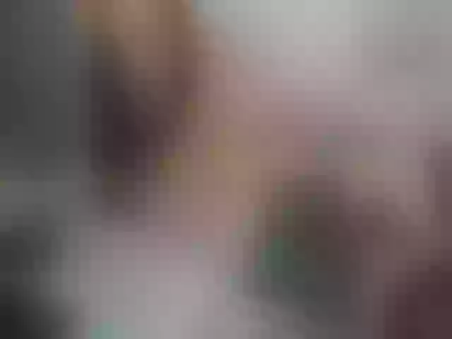 Live sex webcam photo for LittlePeach_ #263391489